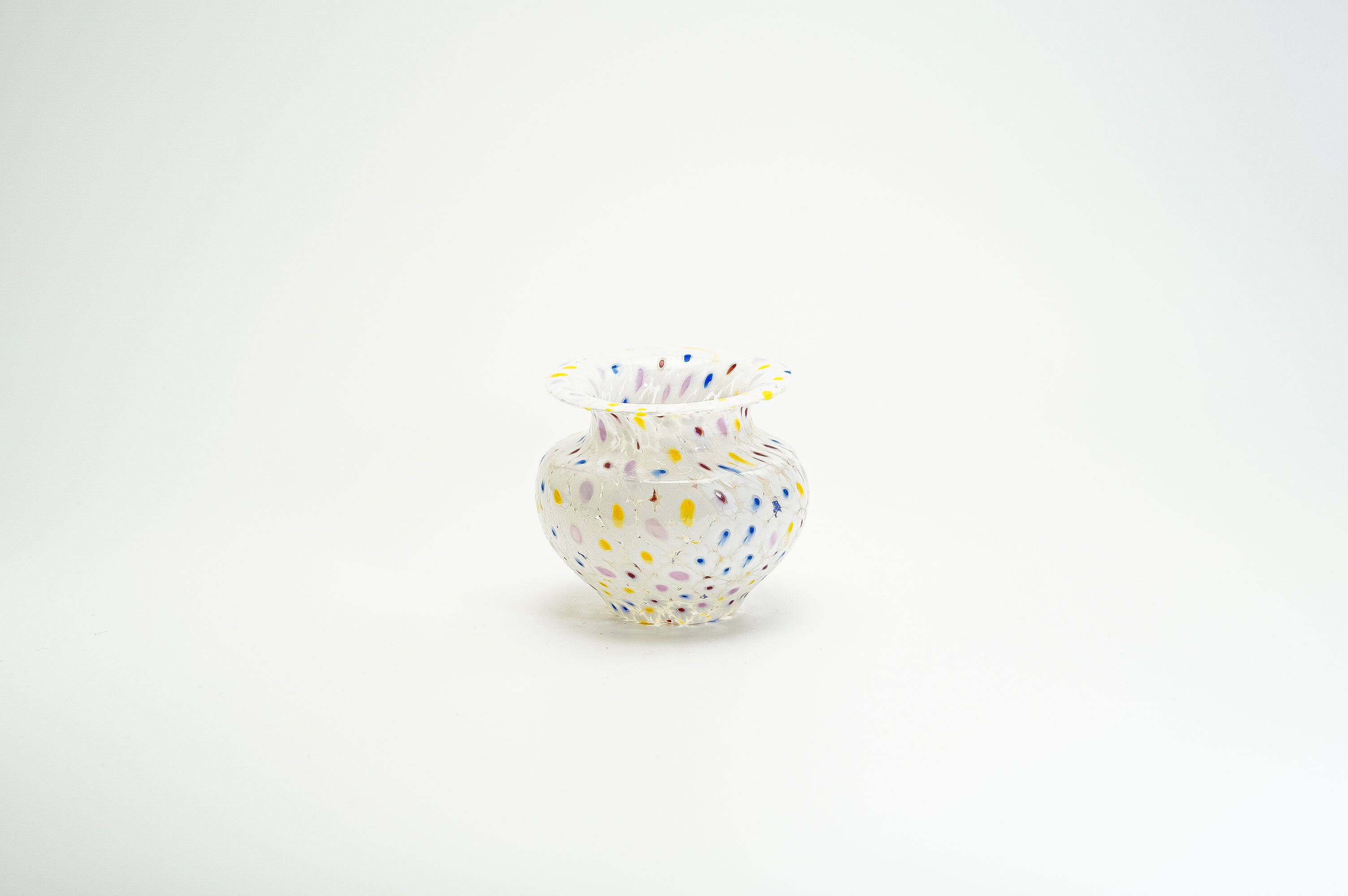 ムラーノガラス(ベネチアングラス)〈ベース/花器〉