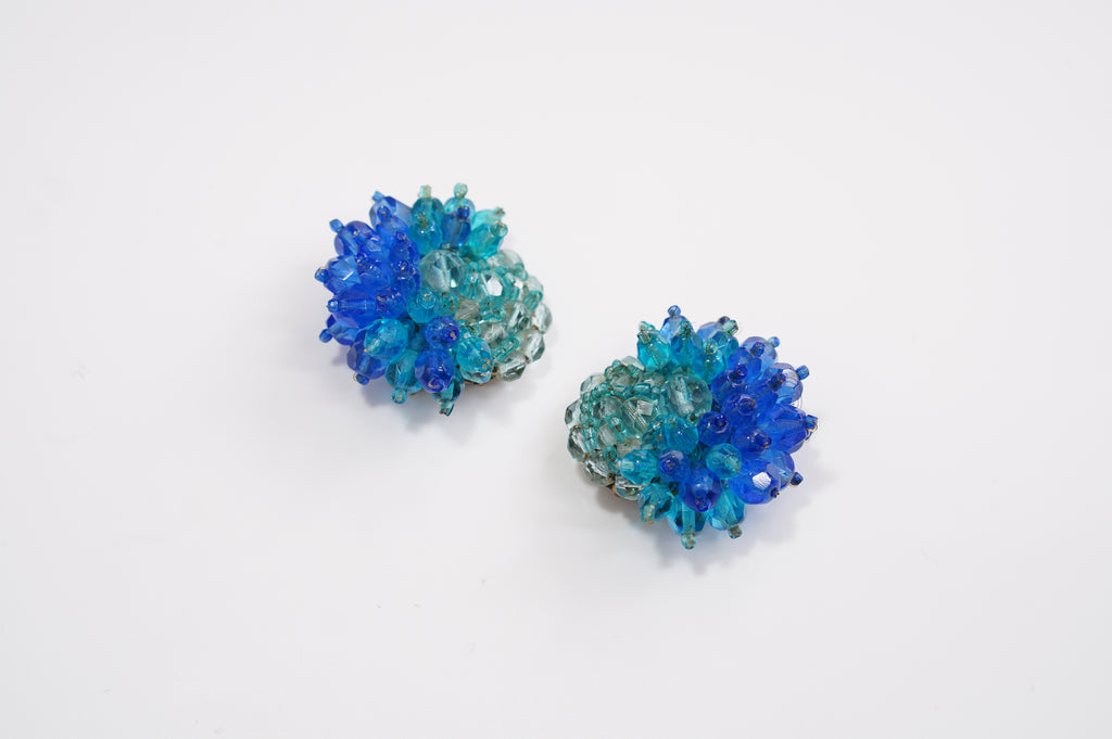 BLUE CRYSTAL CLUSTER CLIP EARRING