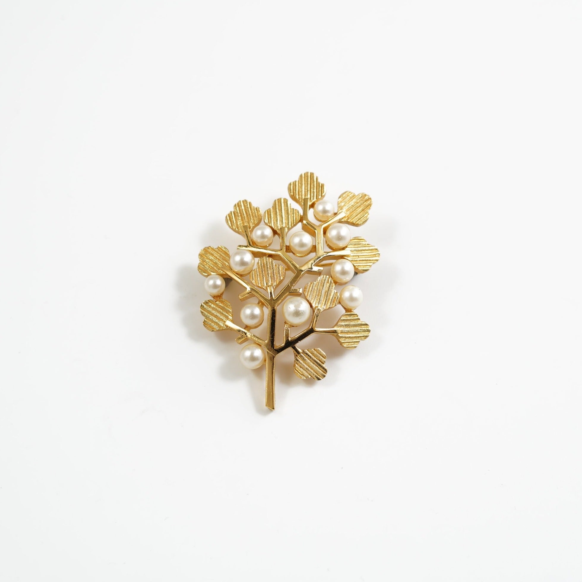 Trifari(トリファリ)ブローチ「GOLD PEARL」/ヴィンテージ・コスチュームジュエリー