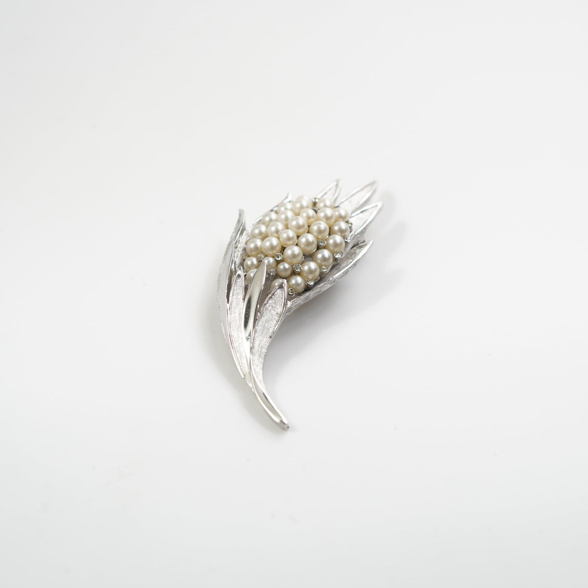 Trifari(トリファリ)ブローチ「Flower Pearl Brooch」/ヴィンテージ・コスチュームジュエリー
