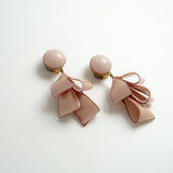 Clip Earring 「Yureru Ribbon(Swingin' Ribbon)」Pink