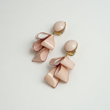 Clip Earring 「Yureru Ribbon(Swingin' Ribbon)」Pink