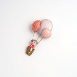Brooch「Girl and Hot Air Balloon」