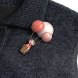 Brooch「Girl and Hot Air Balloon」