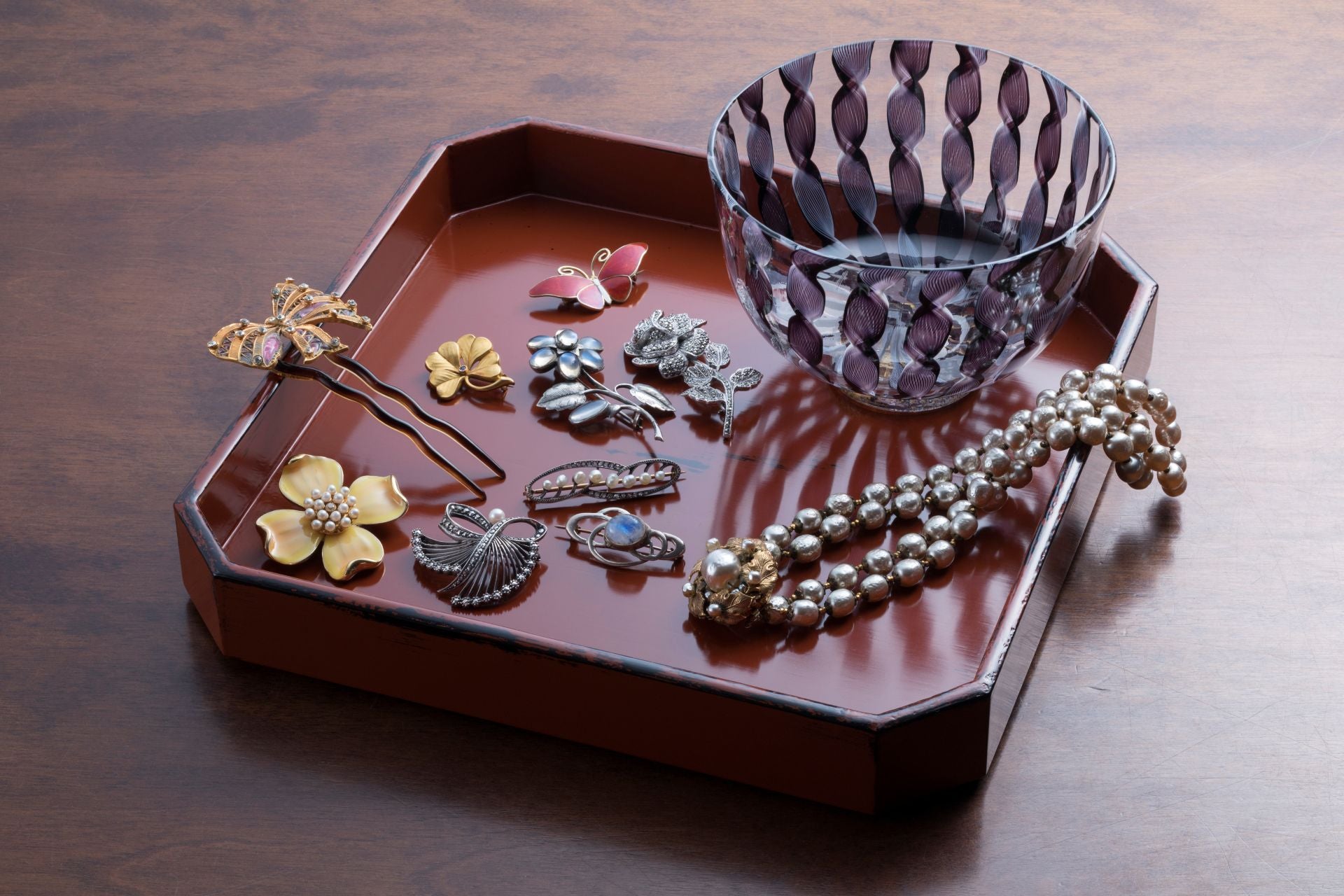 LIVING IN JAPAN WITH EUROPEAN VINTAGE