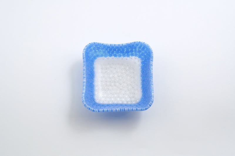 PIATTI QUADORATO「HANAGASUMI」PERVINCA