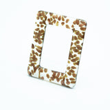 ちぎれ雲を額縁に