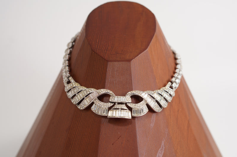 ART DECO STYLE CRYSTAL NECKLACE