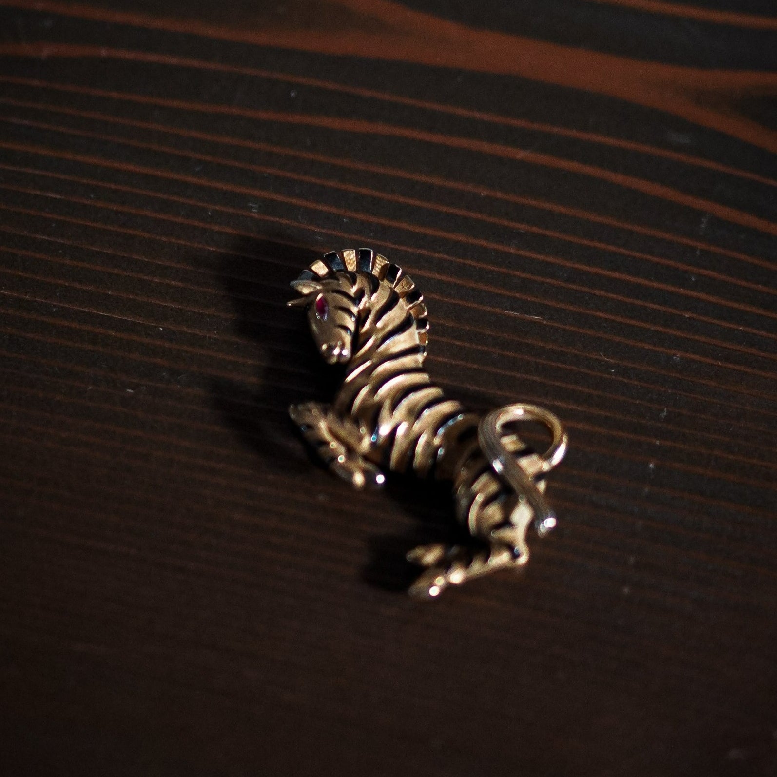 Trifari（トリファリ）ブローチ「しまうま」／ヴィンテージ・コスチュームジュエリー