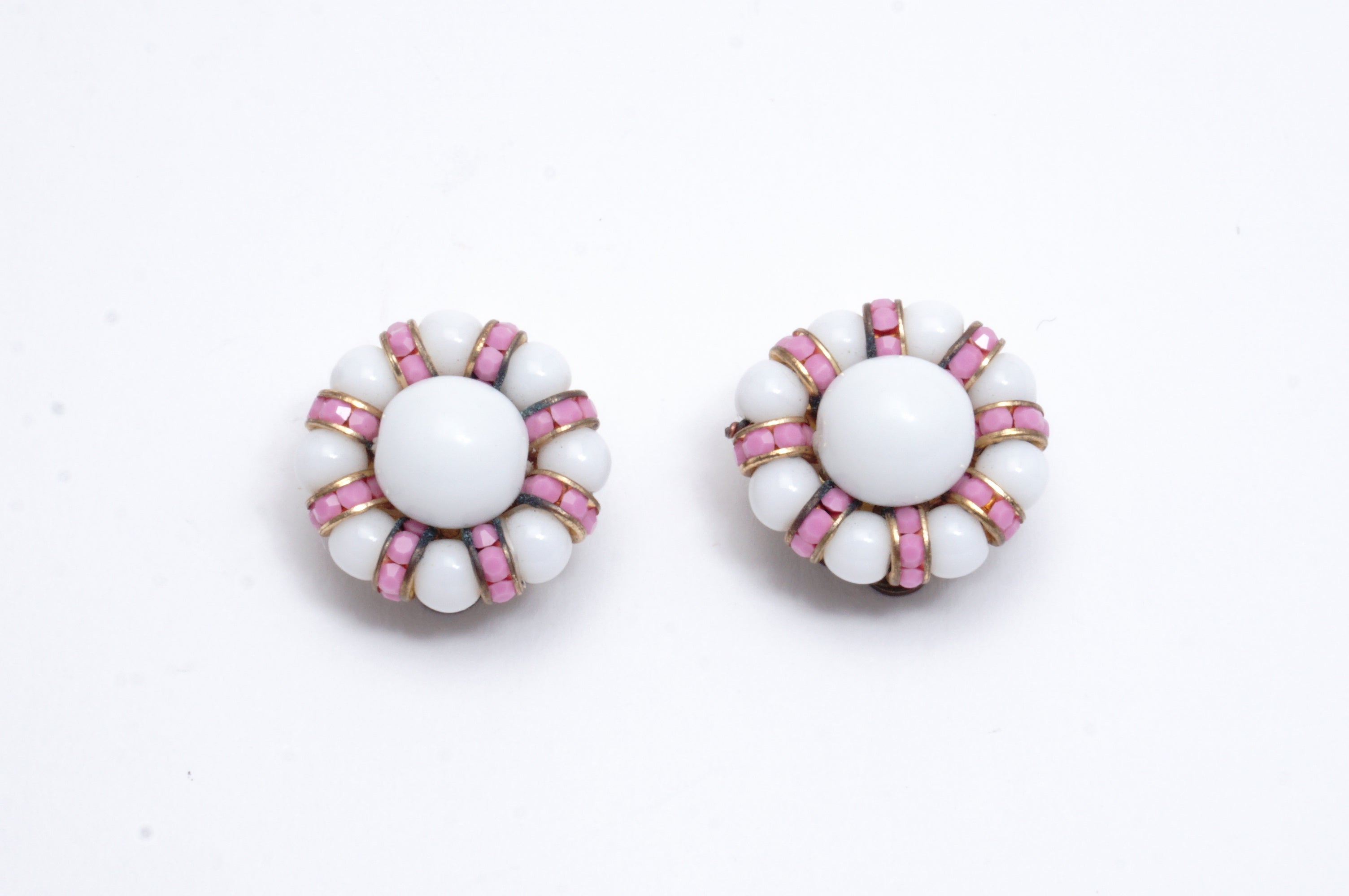 ヴィンテージ・コスチュームジュエリー ＜イヤリング＞