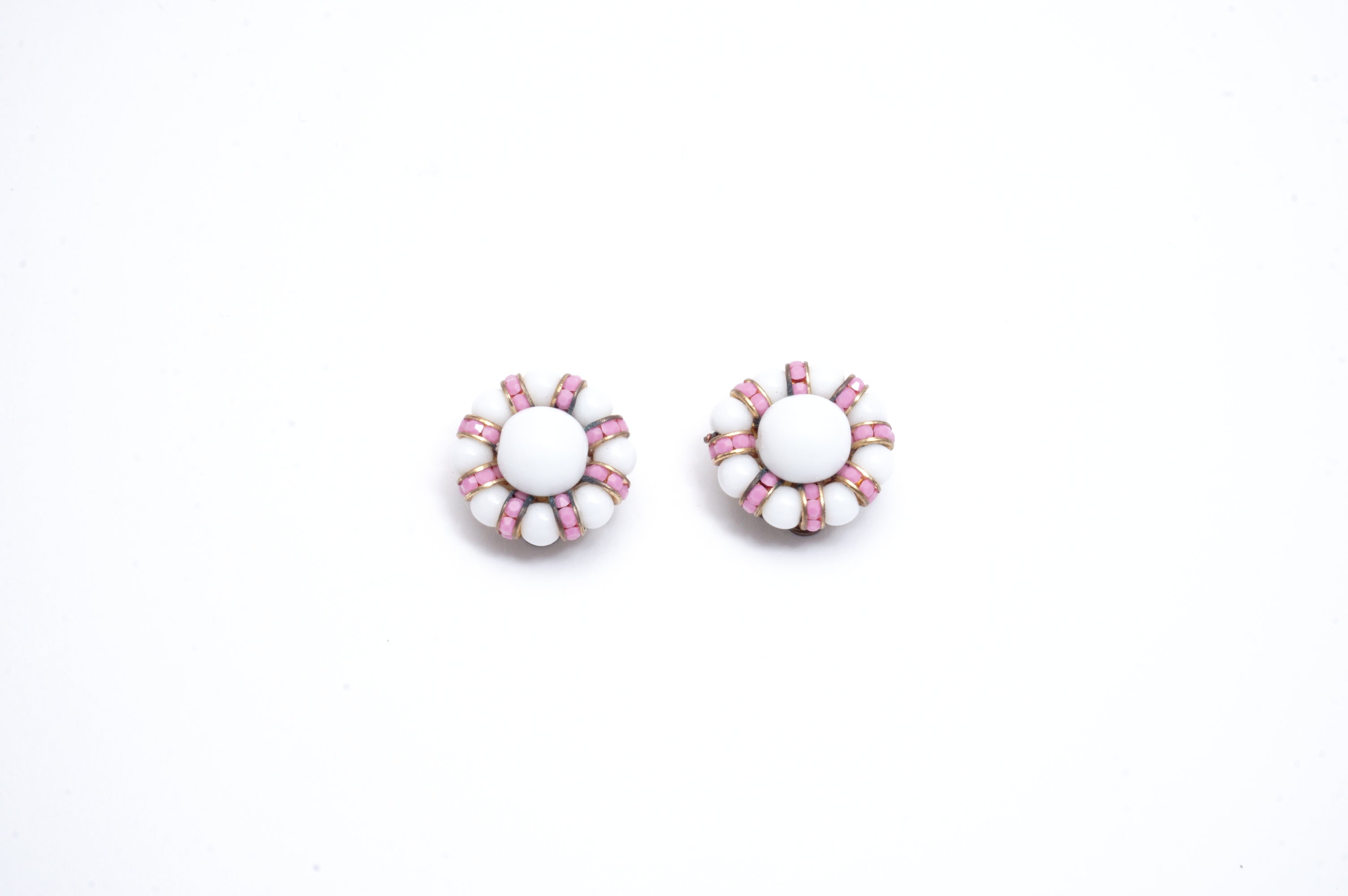 ヴィンテージ・コスチュームジュエリー ＜イヤリング＞