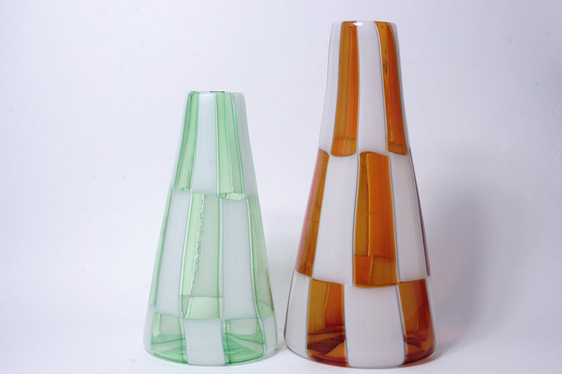 Triangular pyramid flower vase［20cm］