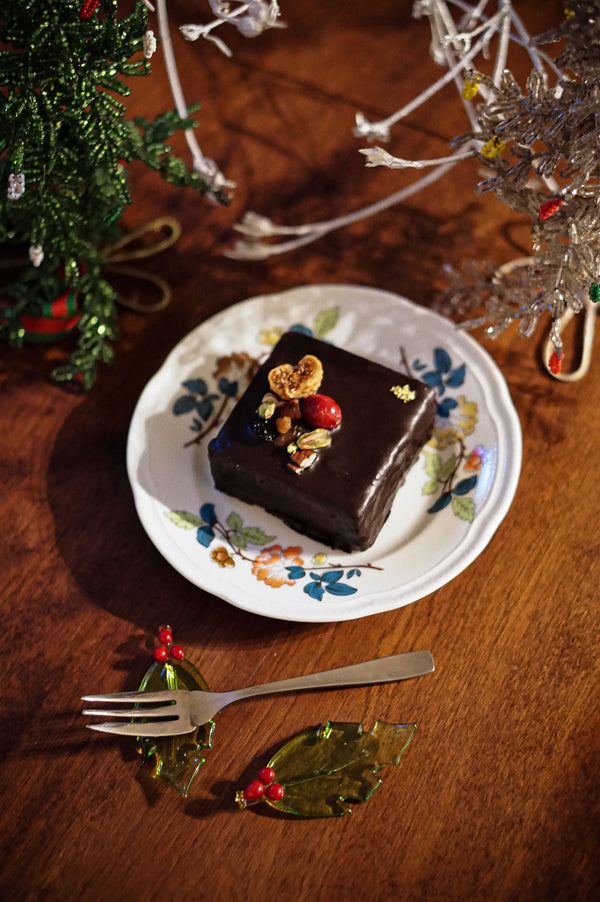 chisa Christmas Gift Box 2022