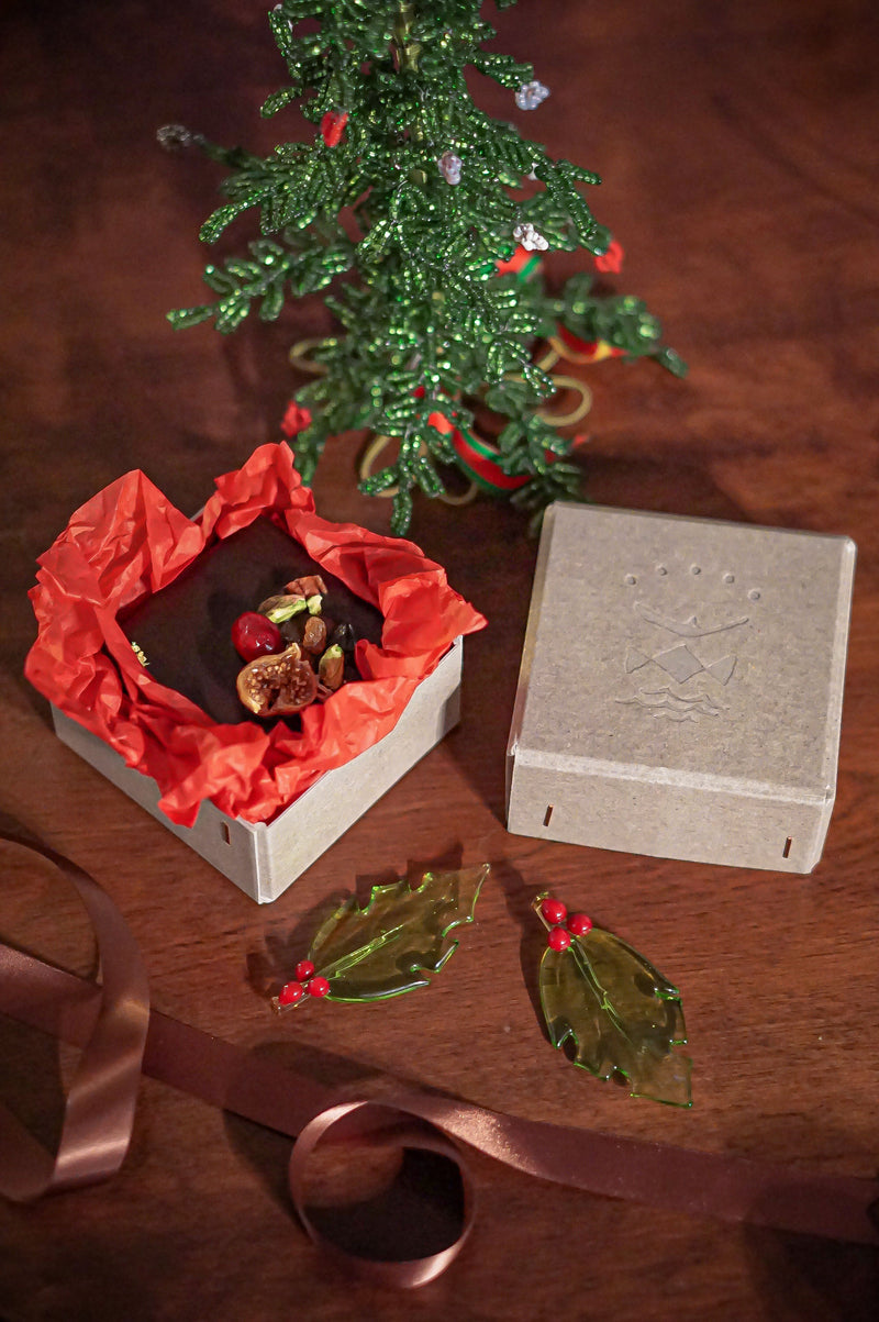 chisa Christmas Gift Box 2022