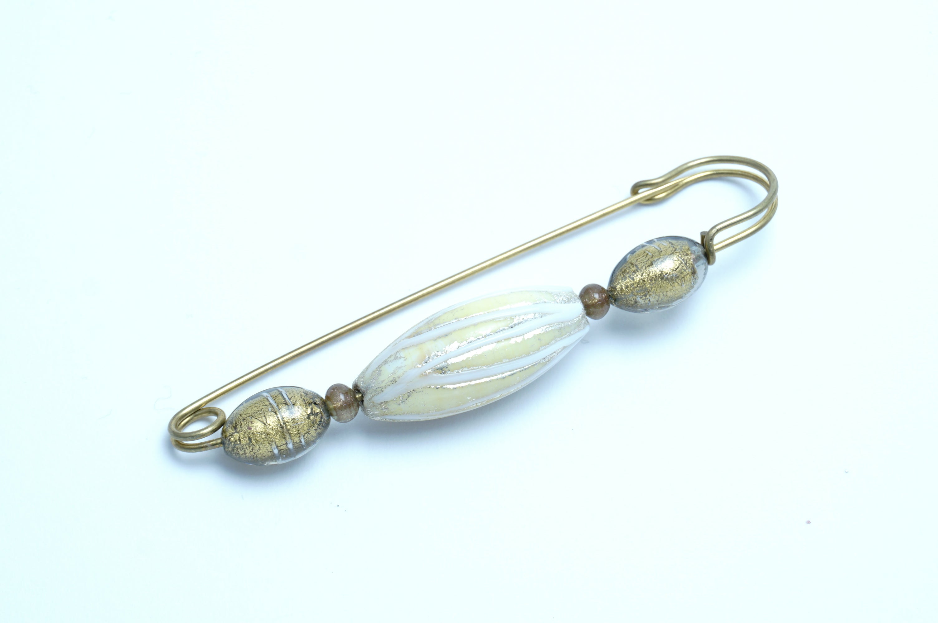 ベネチアンビーズブローチ