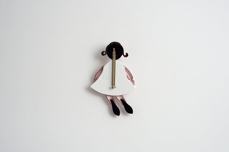 Brooch「Girl」