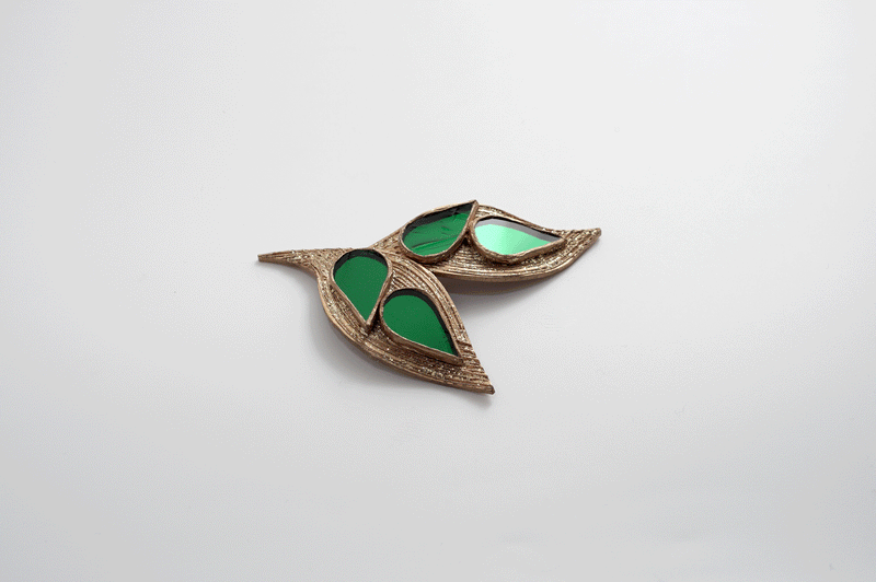 Brooch “Green leaf”