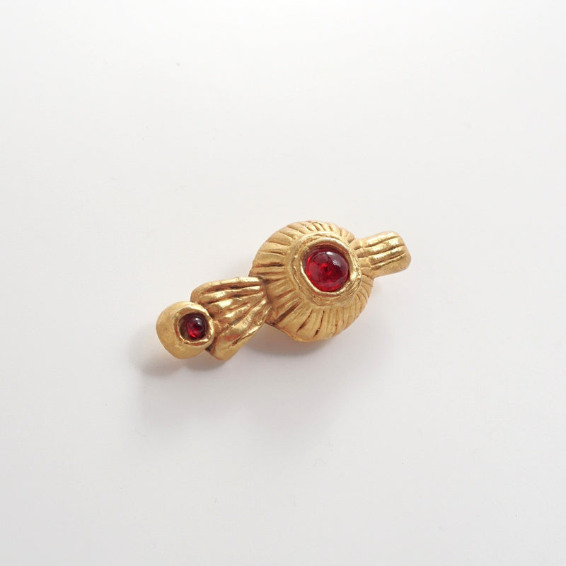 Brooch「Gold with Red Glass」